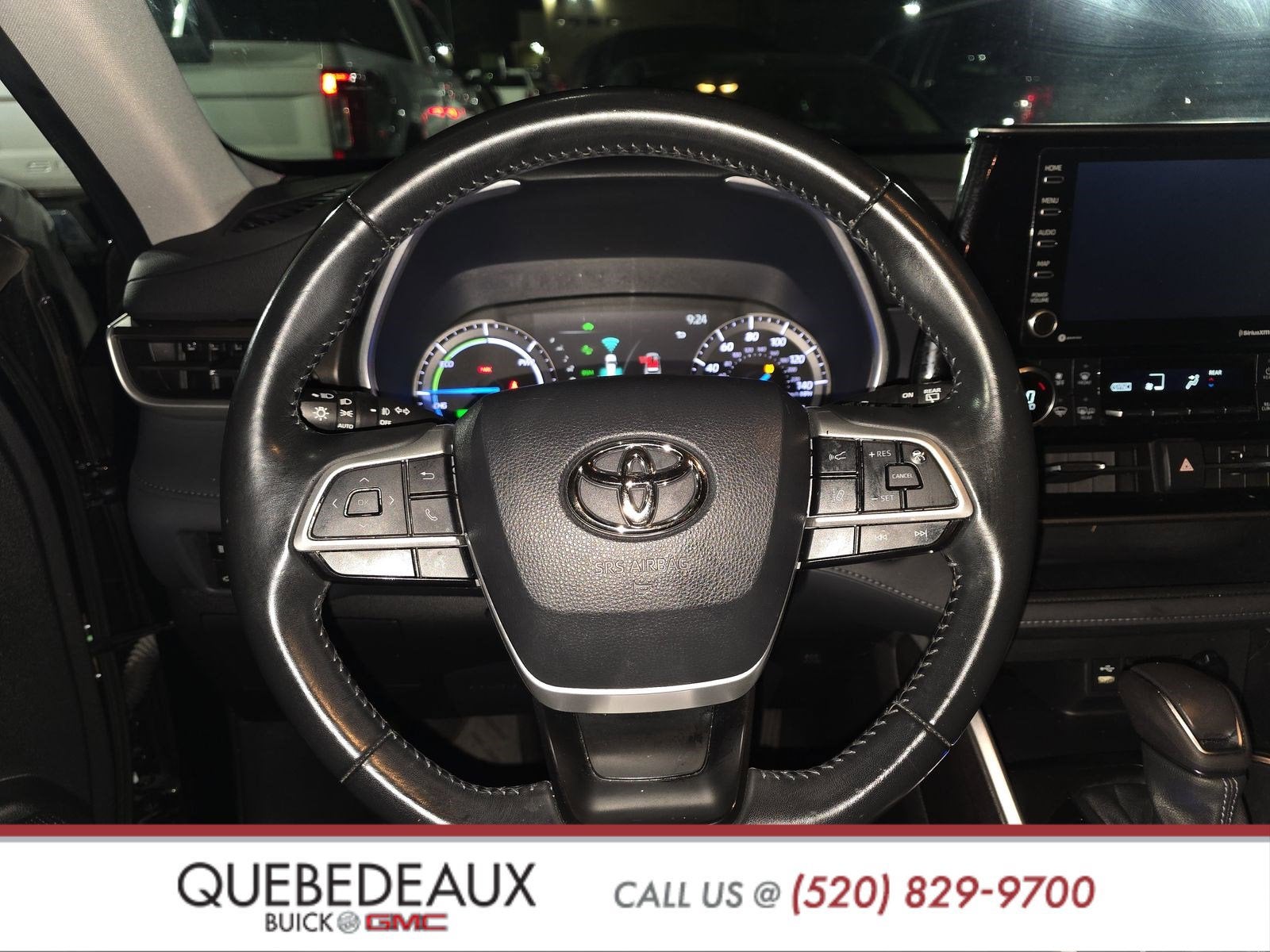 2022 Toyota Highlander Hybrid XLE