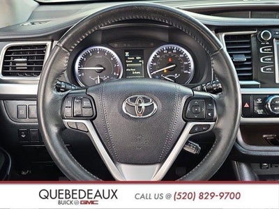 2019 Toyota Highlander SE