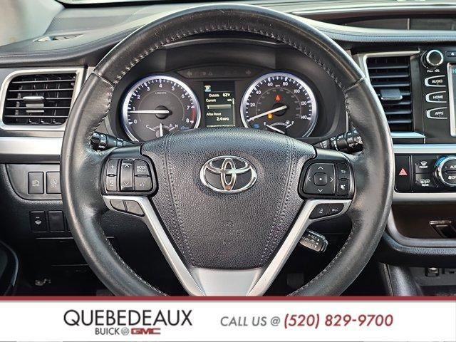 2019 Toyota Highlander SE