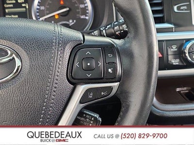 2019 Toyota Highlander SE