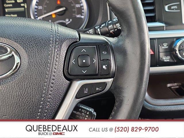 2019 Toyota Highlander SE