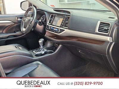 2019 Toyota Highlander SE