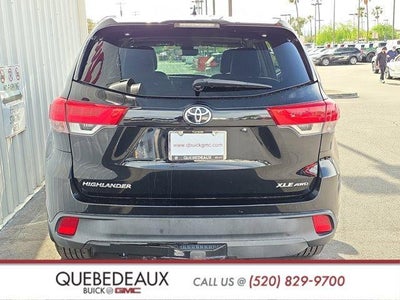 2019 Toyota Highlander SE
