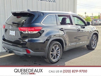 2019 Toyota Highlander SE