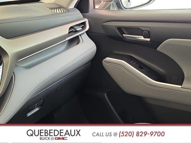 2023 Toyota Highlander Hybrid XLE