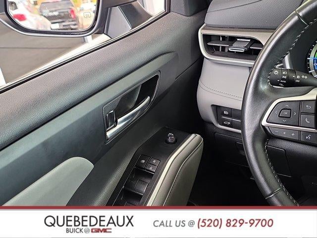2023 Toyota Highlander Hybrid XLE