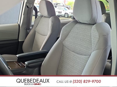 2023 Toyota Sienna LE