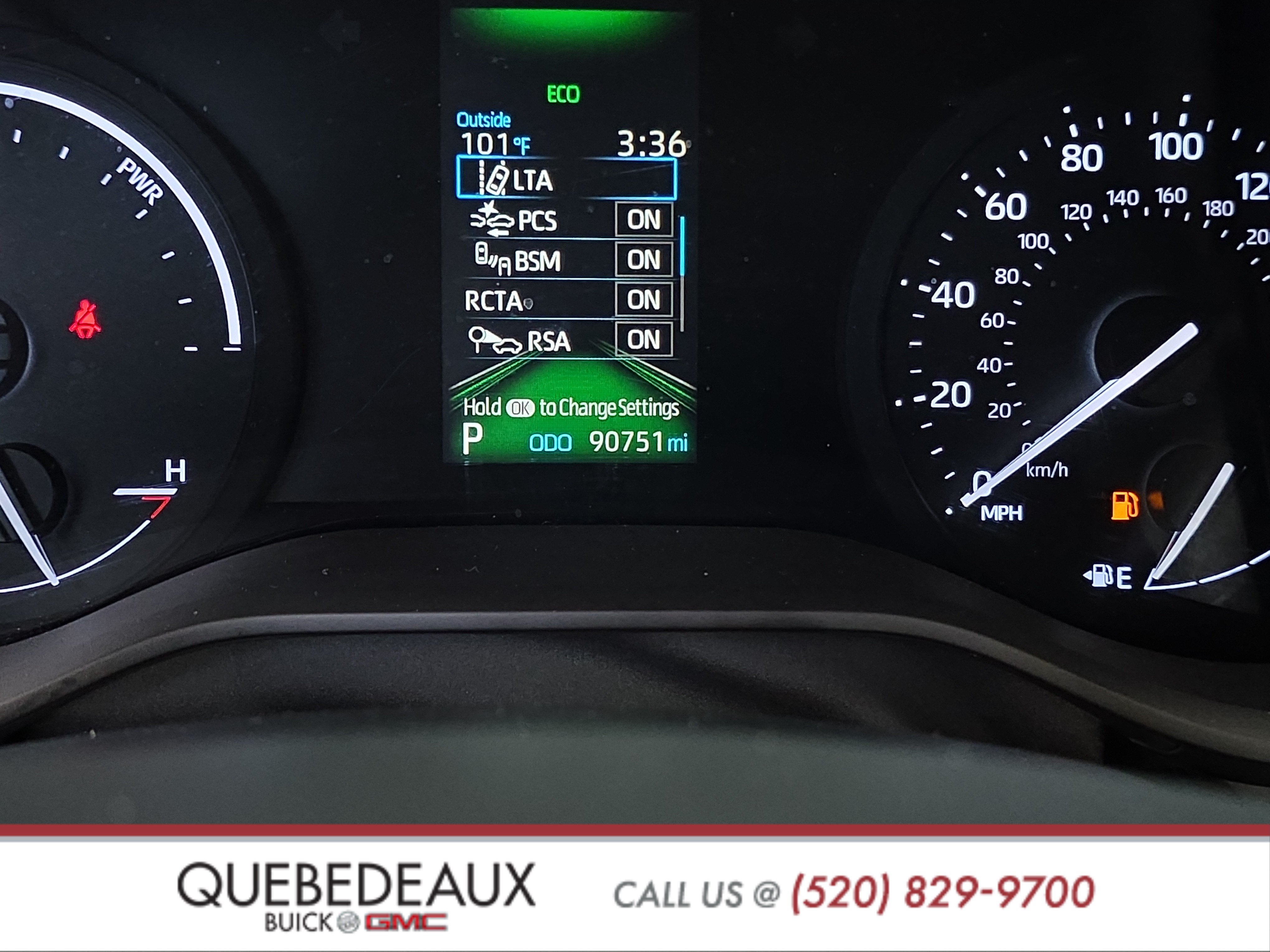 2023 Toyota Sienna LE