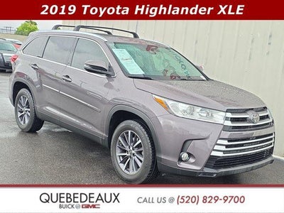 2019 Toyota Highlander SE