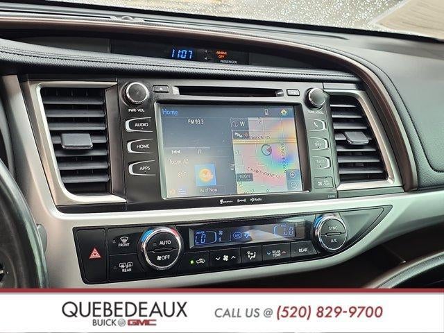 2019 Toyota Highlander SE