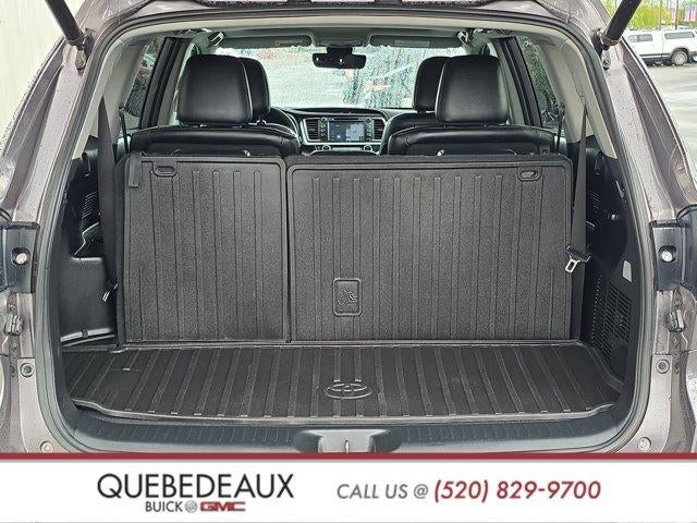 2019 Toyota Highlander SE