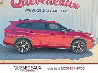 2022 Toyota Highlander XSE