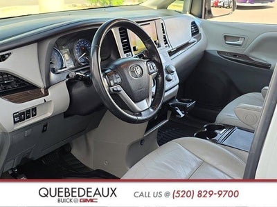 2015 Toyota Sienna XLE