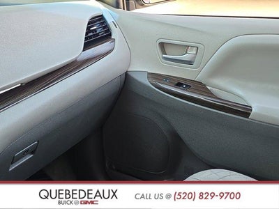 2015 Toyota Sienna XLE