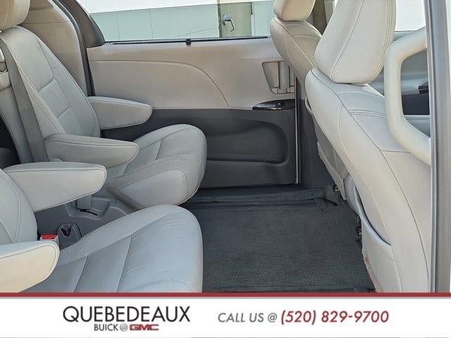 2015 Toyota Sienna XLE