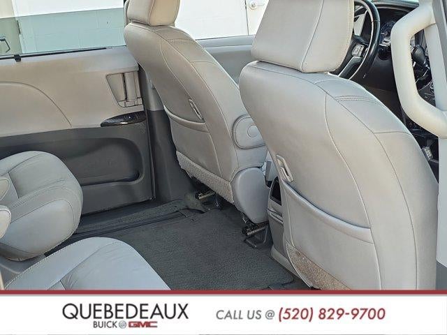 2015 Toyota Sienna XLE