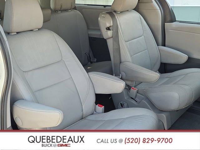 2015 Toyota Sienna XLE
