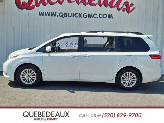 2015 Toyota Sienna XLE