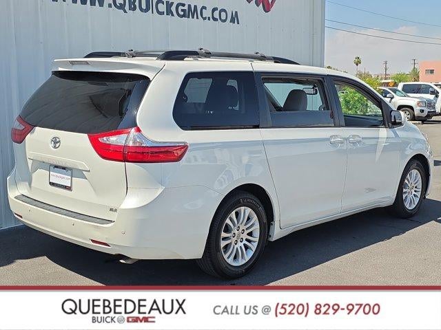 2015 Toyota Sienna XLE