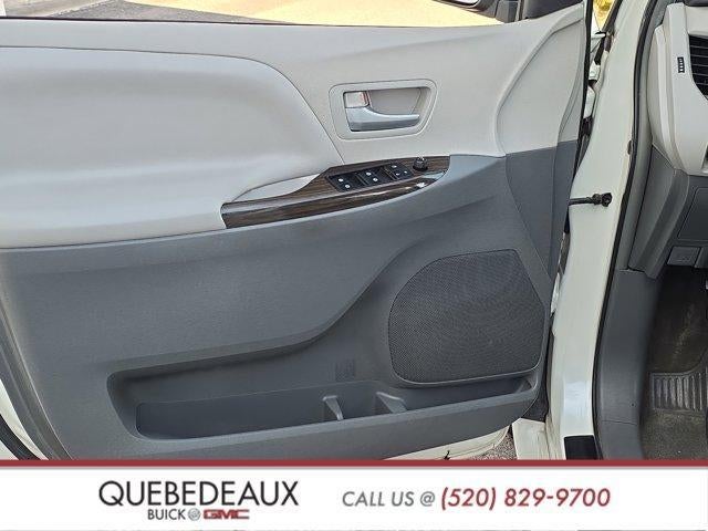 2015 Toyota Sienna XLE