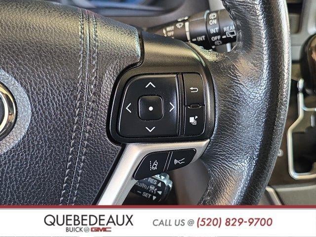2020 Toyota Sienna XLE Auto Access Seat
