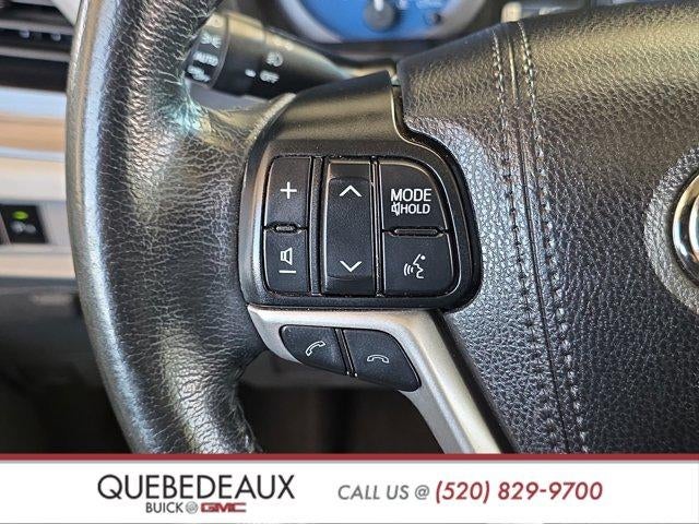 2020 Toyota Sienna XLE Auto Access Seat