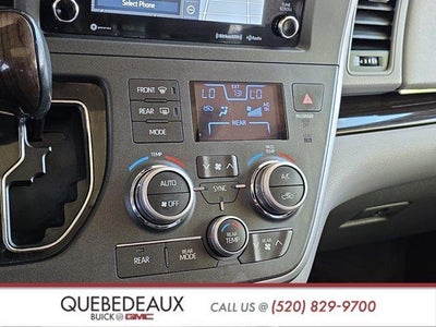 2020 Toyota Sienna XLE Auto Access Seat