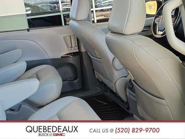 2020 Toyota Sienna XLE Auto Access Seat