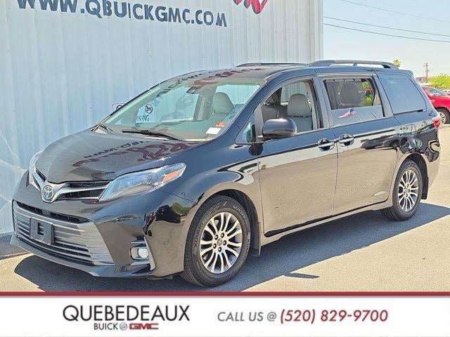2020 Toyota Sienna XLE Auto Access Seat