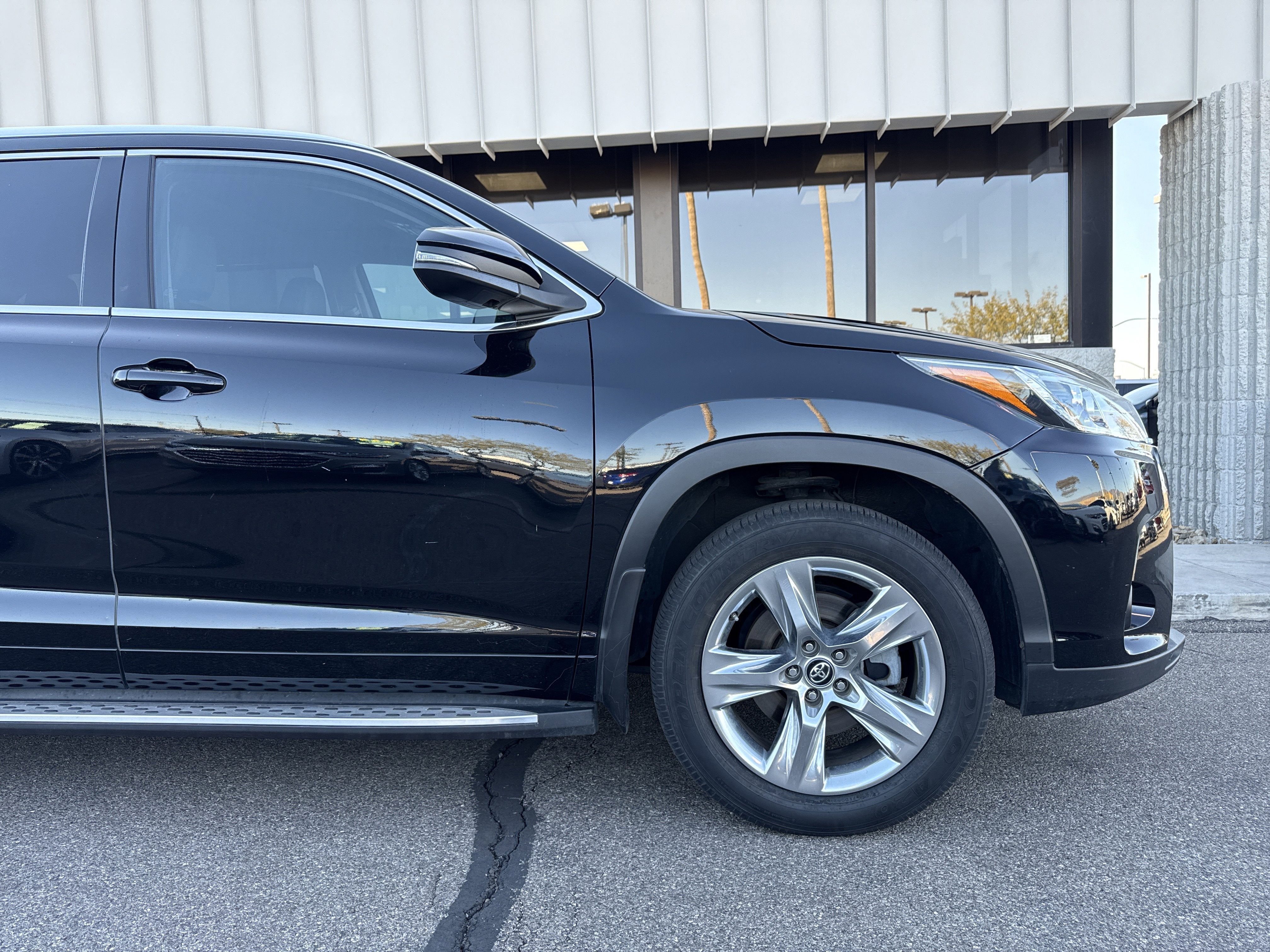 2017 Toyota Highlander Limited