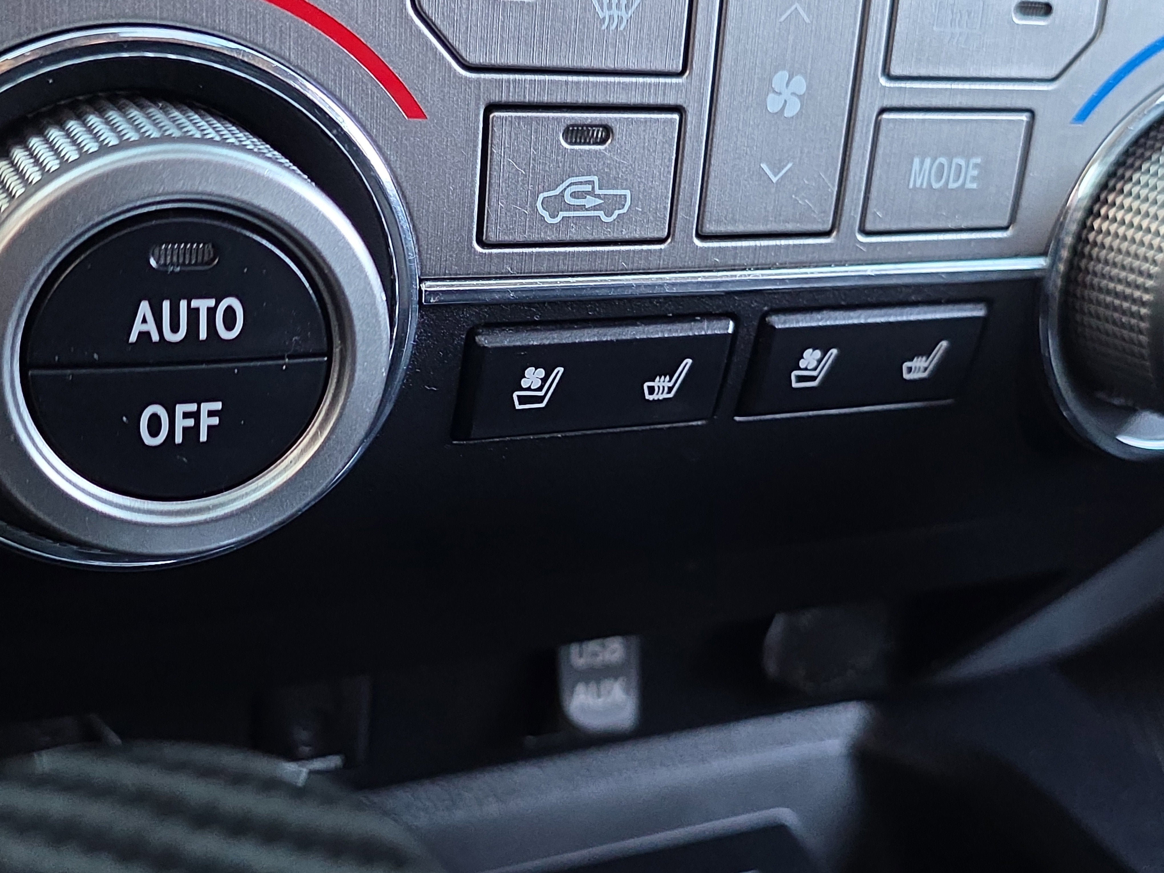 2019 Toyota Tundra 4WD SR5