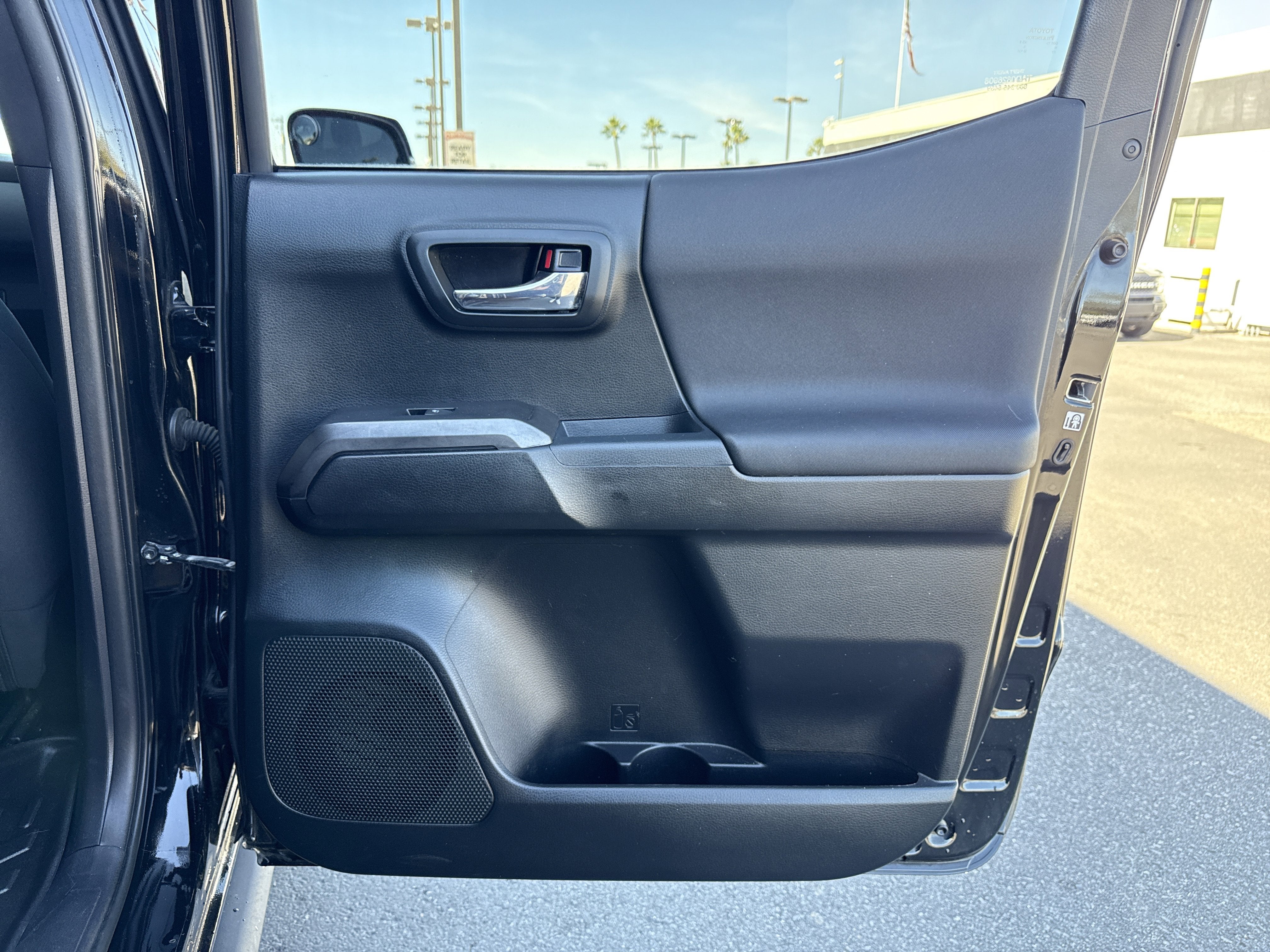 2017 Toyota Tacoma SR5