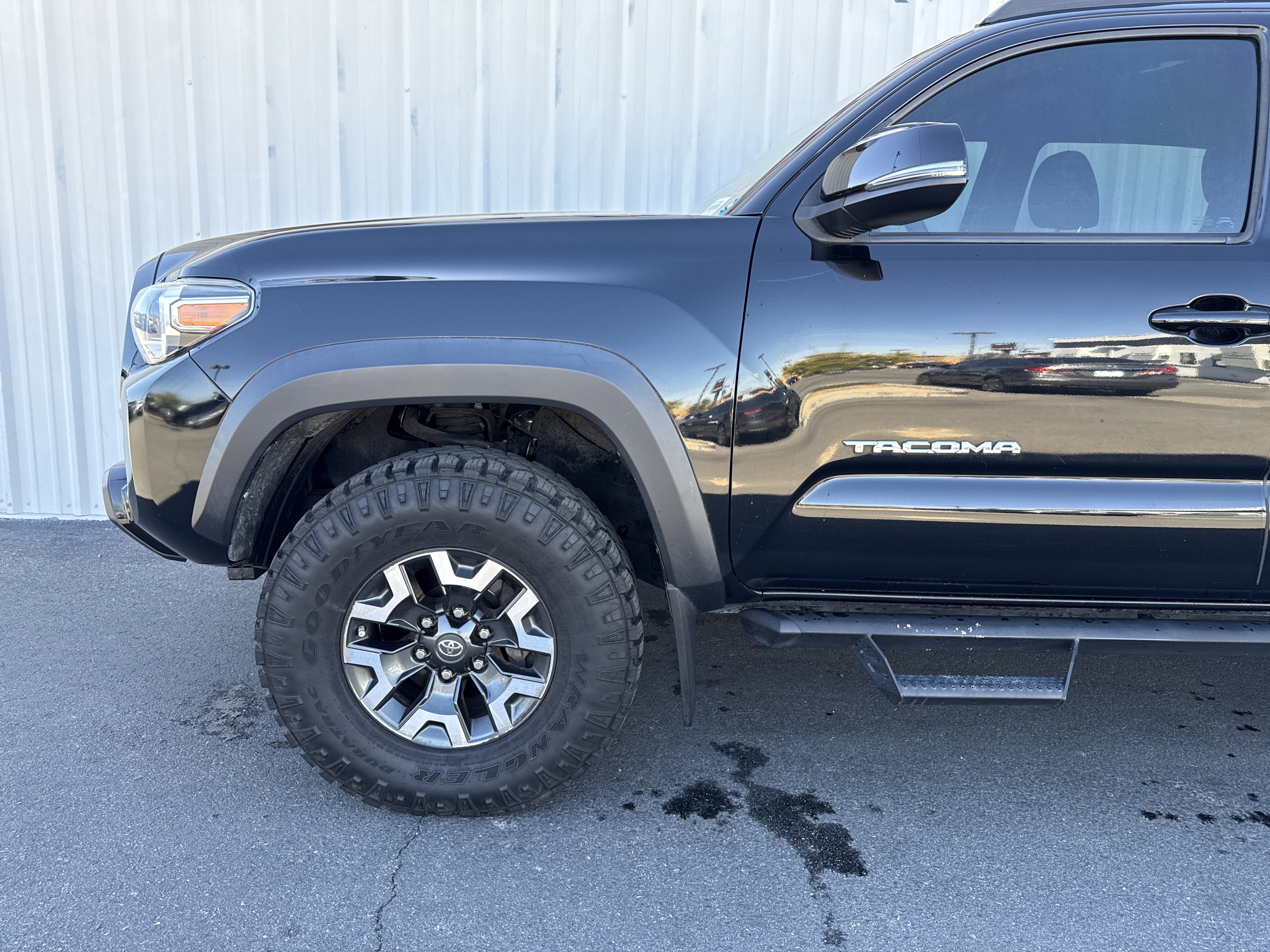 2017 Toyota Tacoma SR5