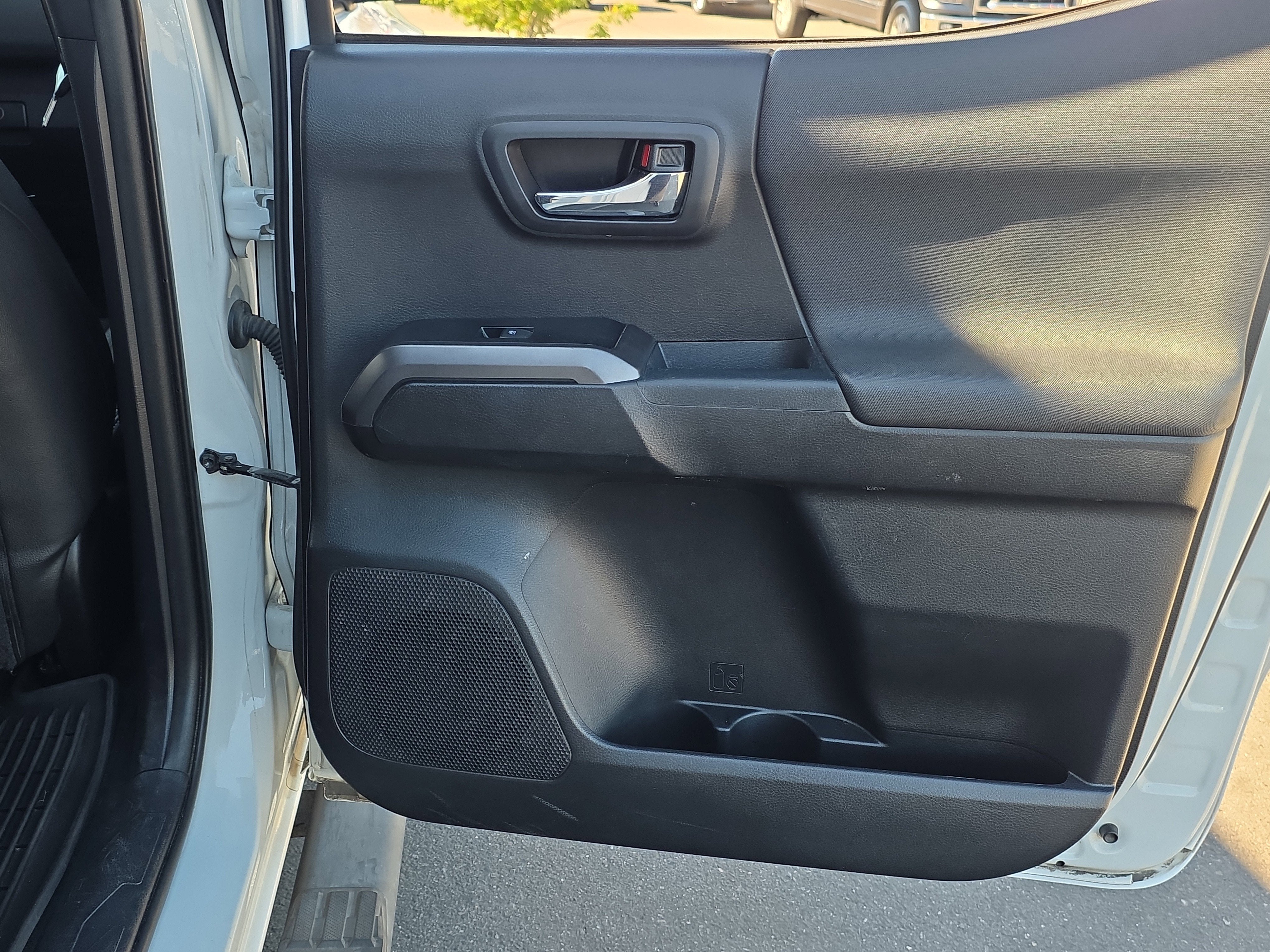 2017 Toyota Tacoma SR5