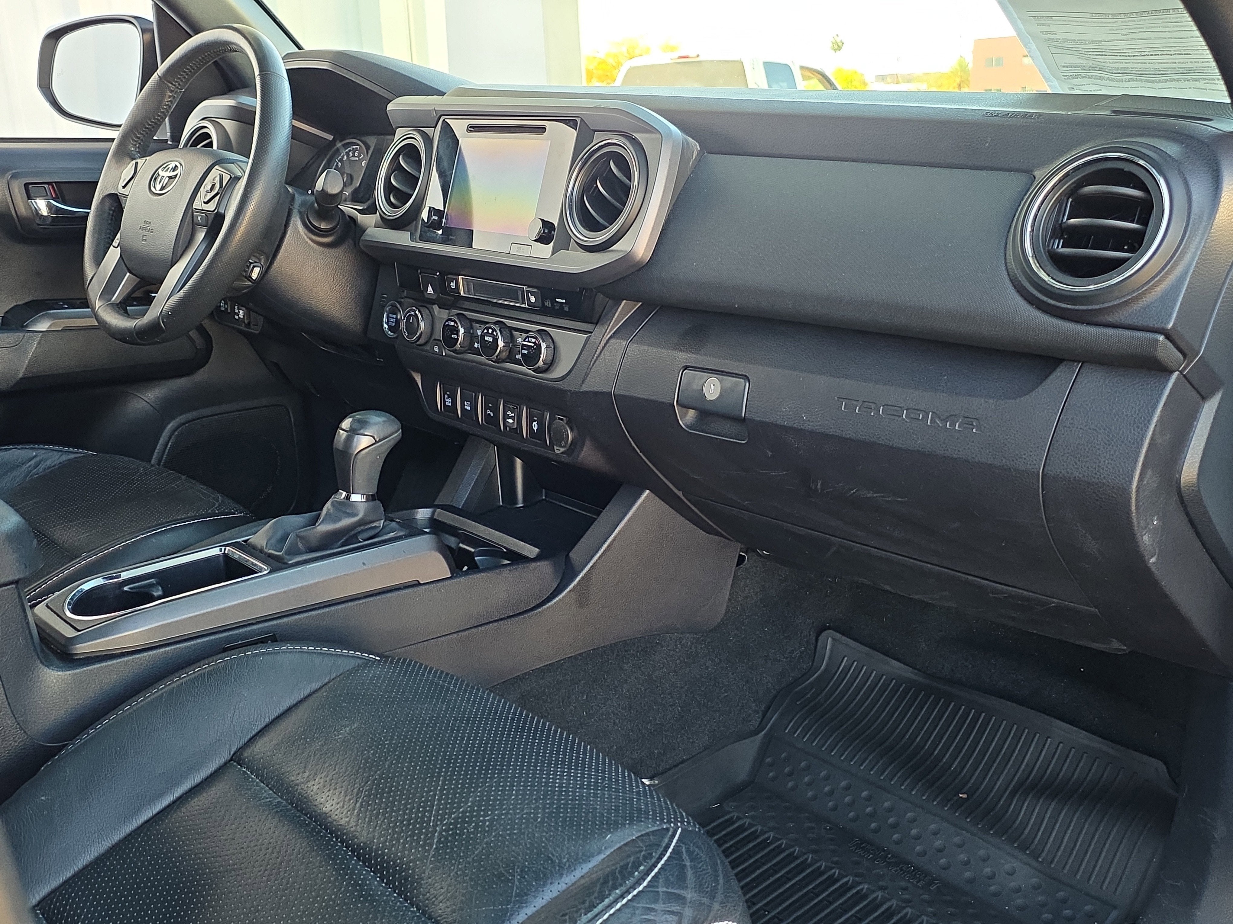 2017 Toyota Tacoma SR5