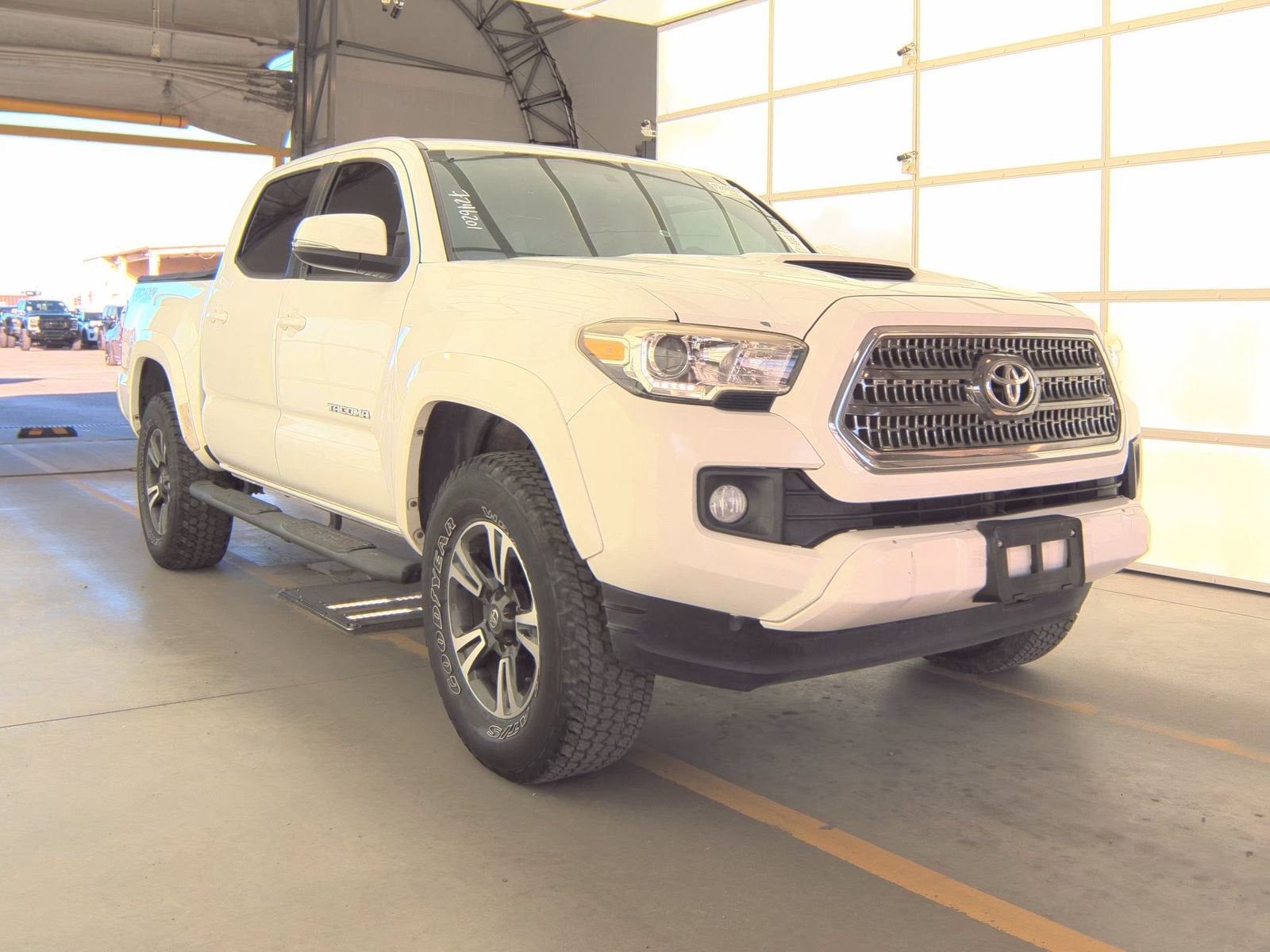 2017 Toyota Tacoma SR5