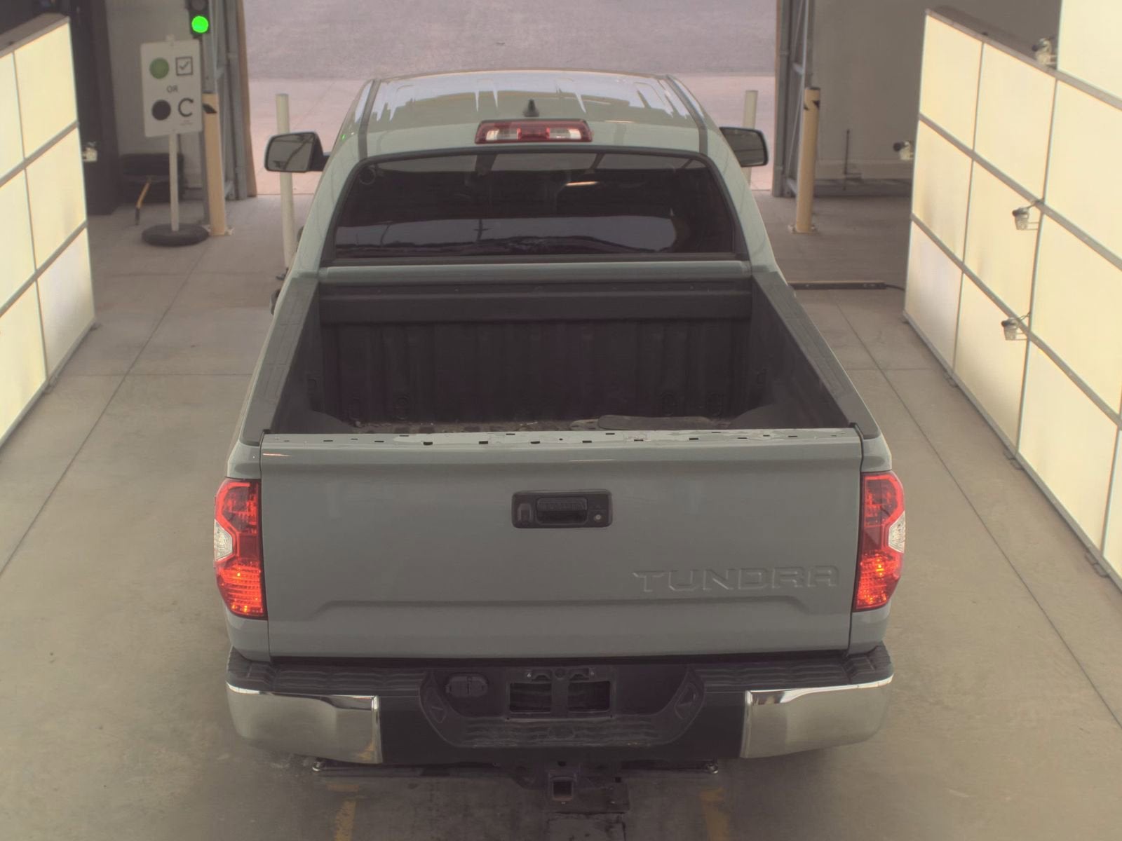 2020 Toyota Tundra 4WD SR5