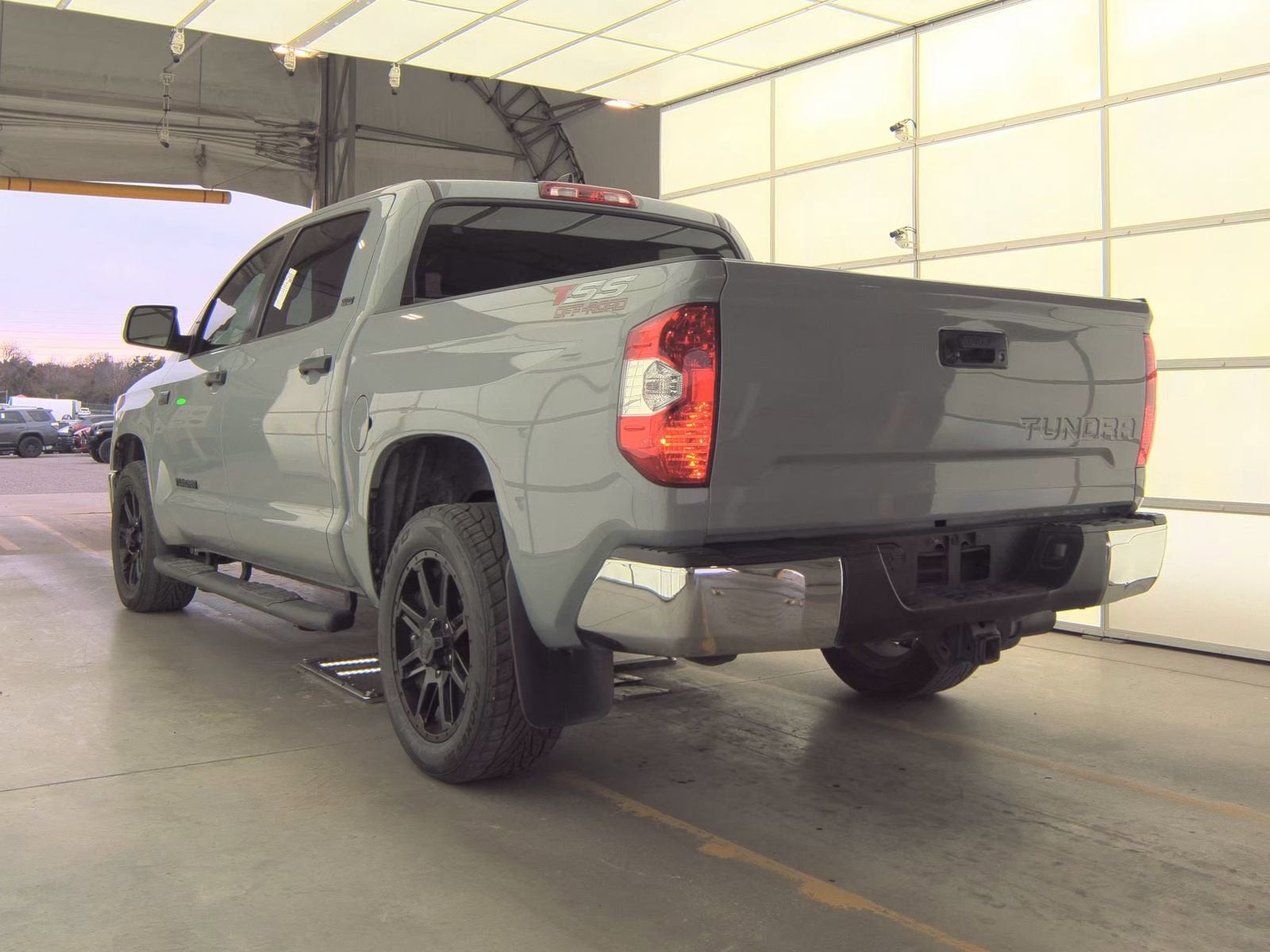 2020 Toyota Tundra 4WD SR5