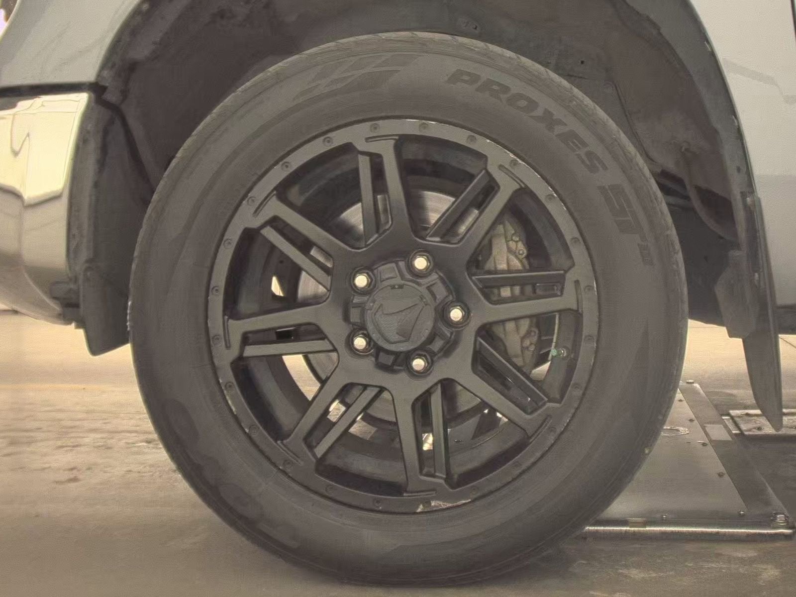 2020 Toyota Tundra 4WD SR5