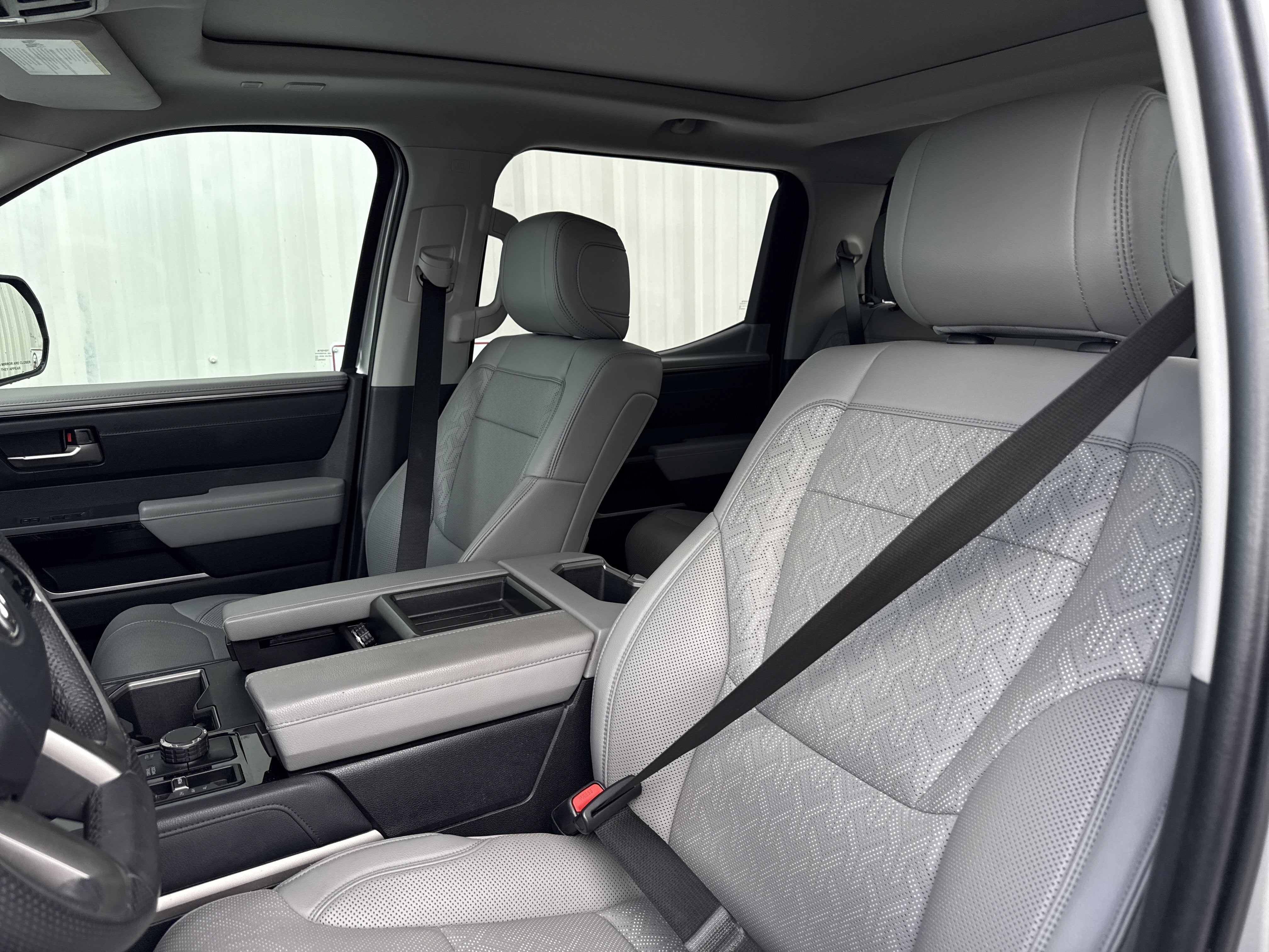 2022 Toyota Tundra 4WD Limited