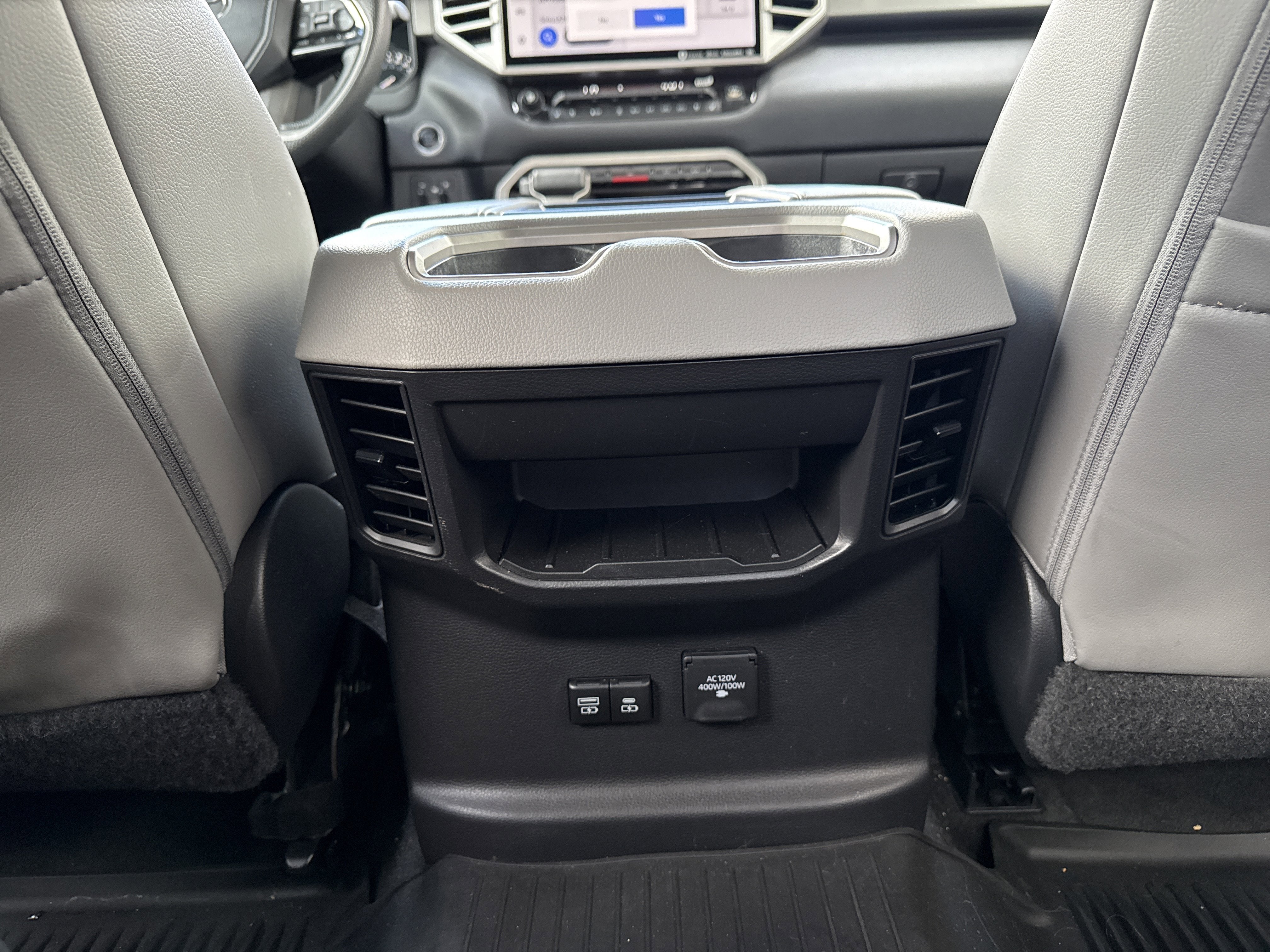 2022 Toyota Tundra 4WD Limited