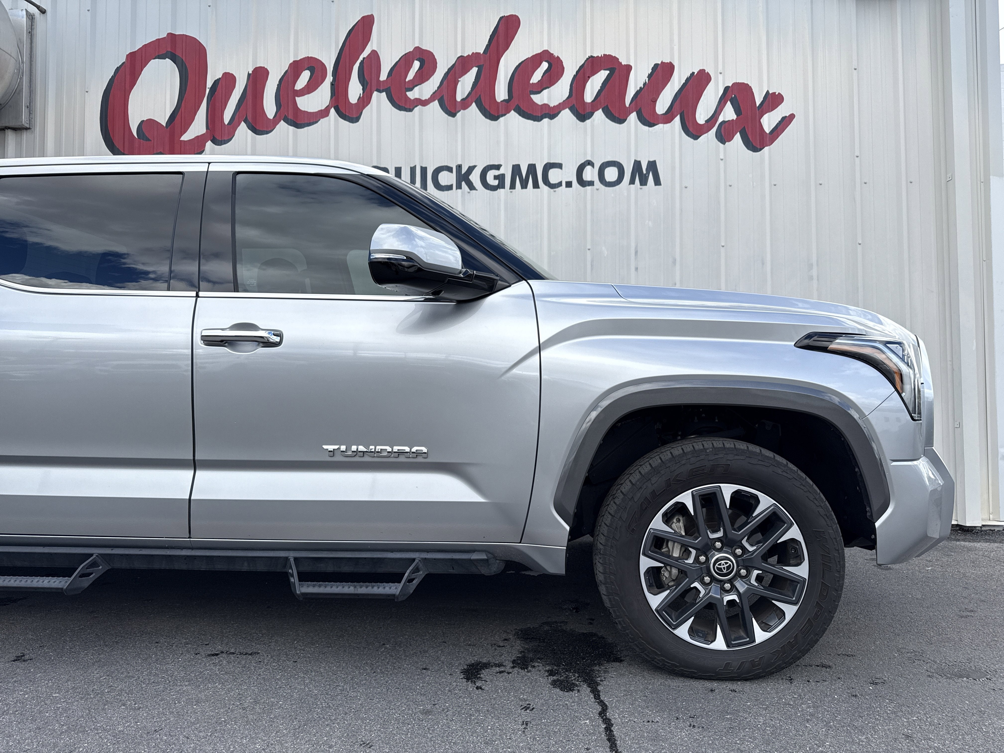 2022 Toyota Tundra 4WD Limited