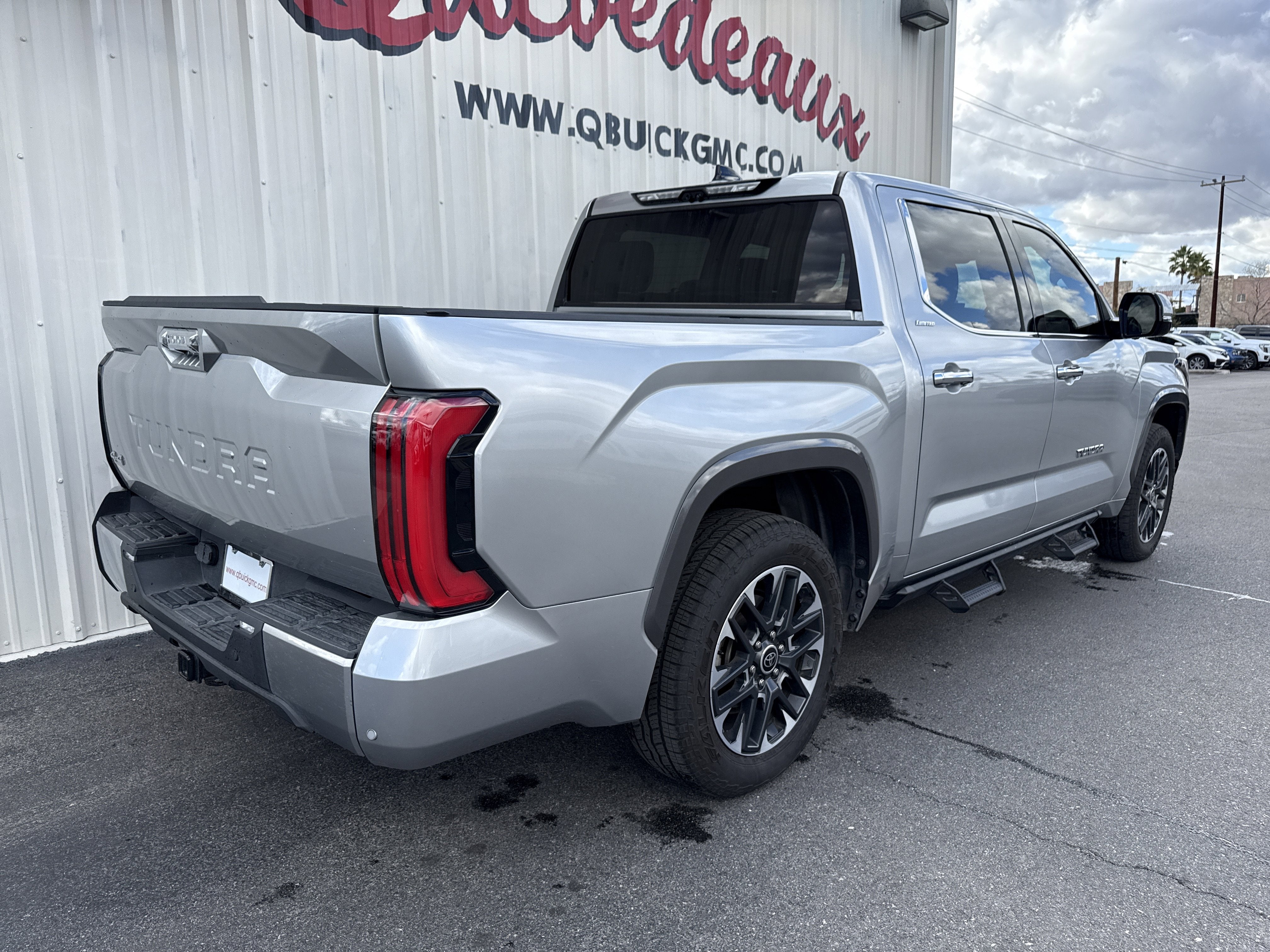 2022 Toyota Tundra 4WD Limited