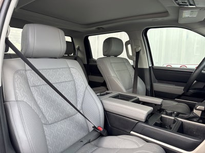 2022 Toyota Tundra 4WD Limited