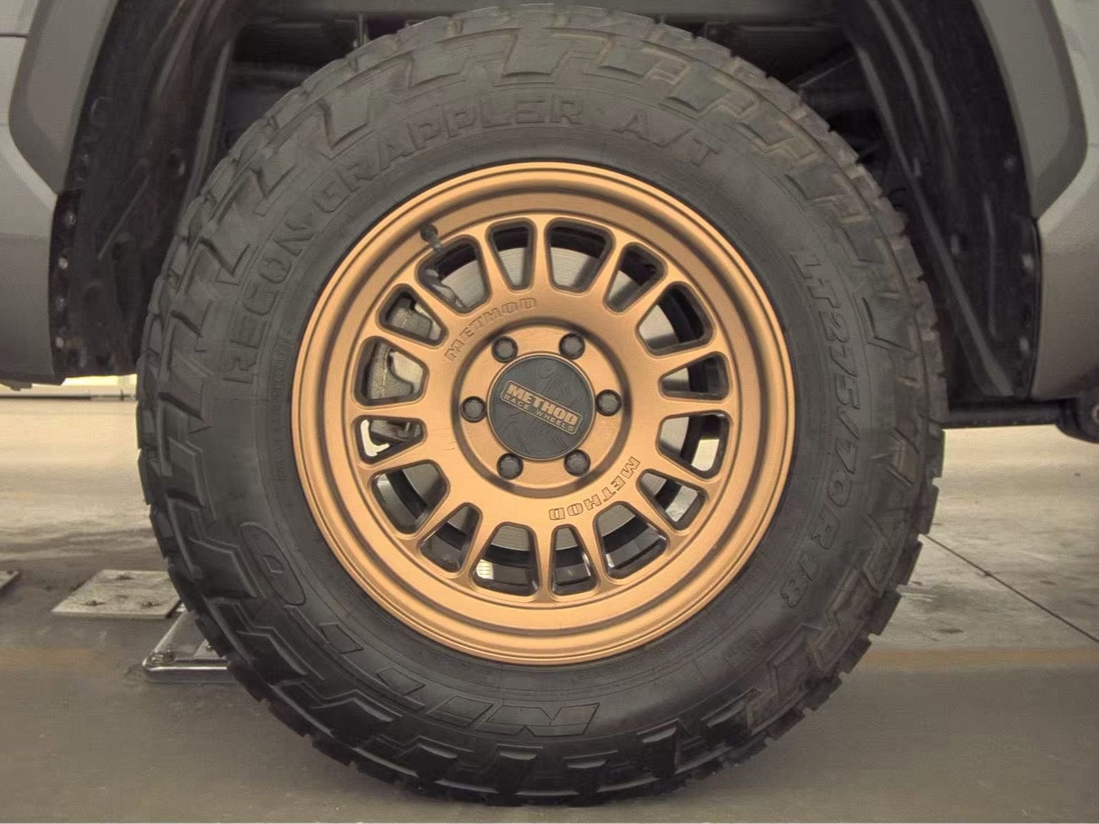 2024 Toyota Tundra 4WD SR5