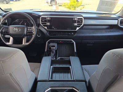 2024 Toyota Tundra 4WD SR5