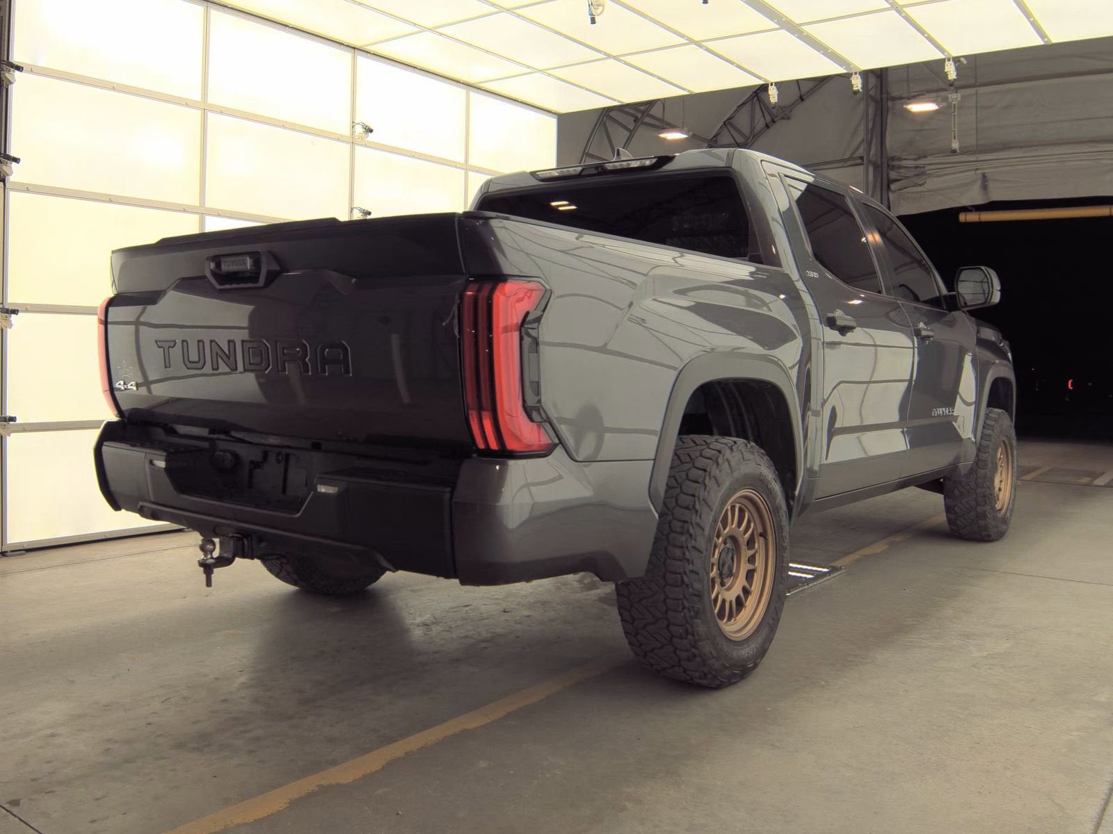 2024 Toyota Tundra 4WD SR5