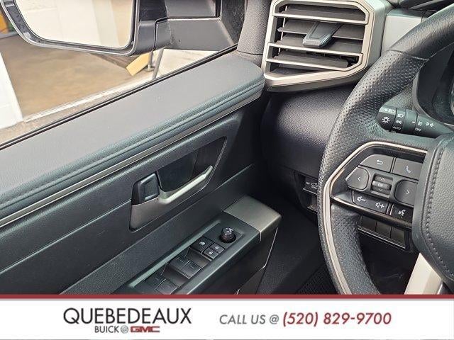 2024 Toyota Tundra 4WD SR5