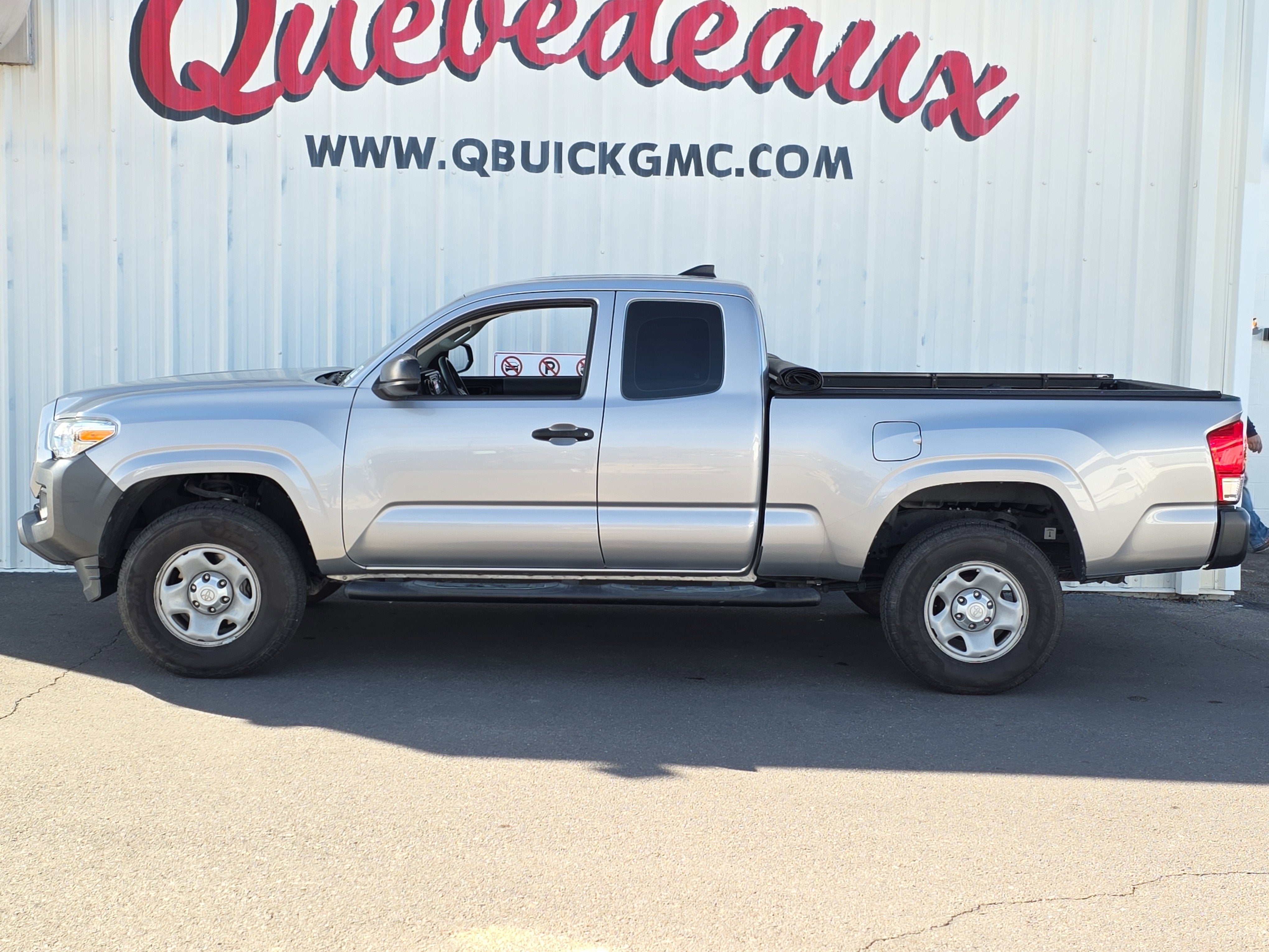 2017 Toyota Tacoma SR