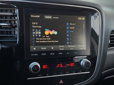 2020 Mitsubishi Outlander SE